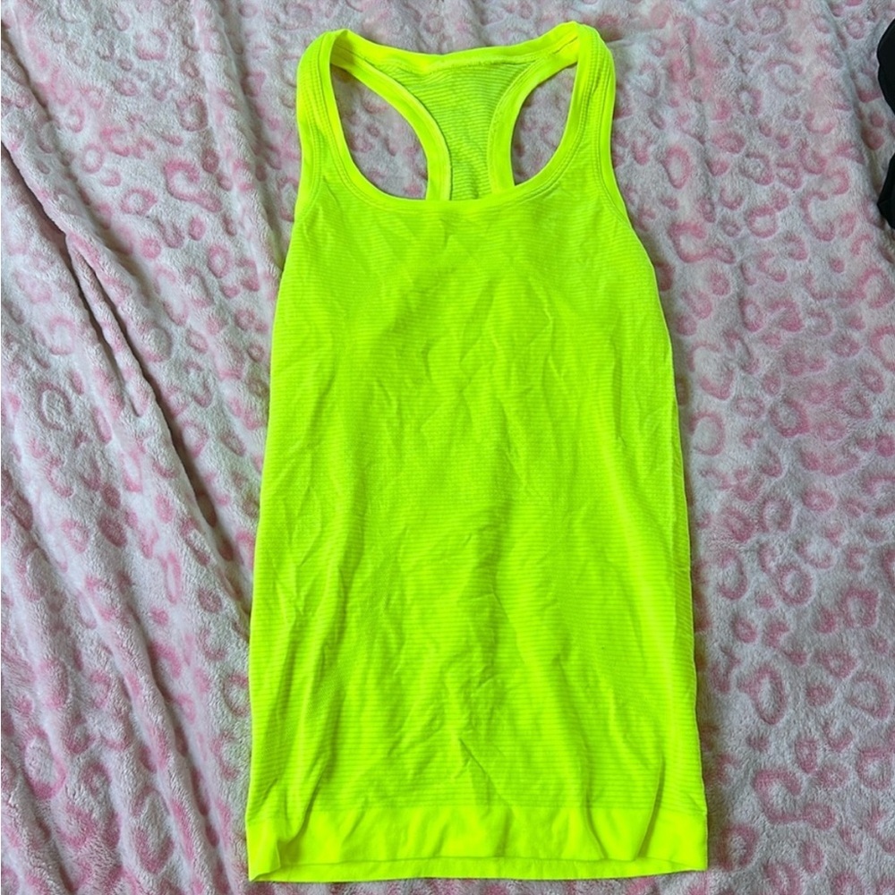 COPY - Lululemon swiftly tech racerback tank